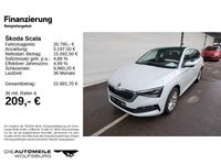 Gebraucht Skoda Scala Style 150 PS (110 kW) 2020 Moonweiss metallic (metallic) Kleinwagen