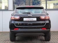 Gebraucht Jeep Compass 131 PS (96 kW) 2024 Schwarz SUV