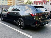 Gebraucht BMW i5 Performance 442 kW (601 PS) 2025 Grau Kombi