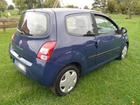 Gebraucht Renault Twingo 76 PS (55 kW) 2007 Blau Kleinwagen