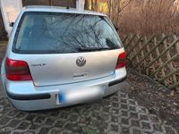 Gebraucht VW Golf 75 PS (55 kW) 2002 Silber Coupé