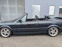 Gebraucht BMW 320 Cabriolet Performance 211 PS (155 kW) 1991 Schwarz Cabrio