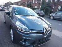 Gebraucht Renault Clio IV LIMITED 73 PS (53 kW) 2018 Grau Limousine