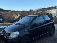 Gebraucht Toyota Yaris 65 PS (47 kW) 2005 Schwarz Limousine