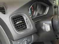 Gebraucht Volvo V40 150 PS (110 kW) 2015 Weiß Limousine