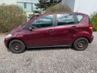 Gebraucht Mercedes A170 Classic 116 PS (85 kW) 2006 Rot Kleinwagen