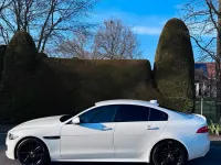 Gebraucht Jaguar XE R-Sport 180 PS (132 kW) 2019 Weiß Limousine
