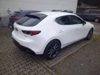 Neu Mazda 3 Prime-Line 140 PS (102 kW) 2026 Arctic white Kleinwagen