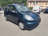Gebraucht Toyota Yaris Verso 86 PS (63 kW) 2000 Grün Van / Kleinbus