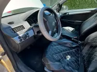 Gebraucht Opel Astra 90 PS (66 kW) 2004 Gold Kleinwagen
