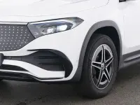 Gebraucht Mercedes EQB300 AMG 167 kW (228 PS) 2025 Weiß SUV