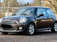Gebraucht Mini Cooper 122 PS (89 kW) 2011 Braun Kleinwagen