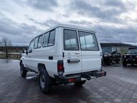 Gebraucht Toyota Land Cruiser 272 PS (200 kW) 2022 SUV