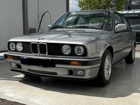 Gebraucht BMW 316 Shadowline 102 PS (75 kW) 1989 Silber Coupé