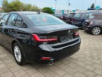 Gebraucht BMW 320 Advantage 190 PS (139 kW) 2022 Schwarz Limousine