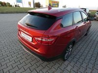 Gebraucht Lada Vesta 102 PS (75 kW) 2019 Rot Kombi