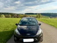 Gebraucht Ford Fiesta Trend 82 PS (60 kW) 2012 Schwarz Limousine