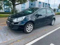 Gebraucht Kia Rio 86 PS (63 kW) 2014 Limousine