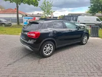 Gebraucht Mercedes GLA200 156 PS (114 kW) 2018 Schwarz SUV