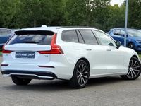 Gebraucht Volvo V60 Plus 398 PS (292 kW) 2024 Weiß Kombi