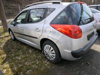 gebraucht Peugeot 207 1,4 Benzin