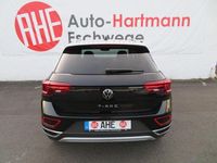 Gebraucht VW T-Roc Style 150 PS (110 kW) 2024 Deep black perleffek (metallic) SUV