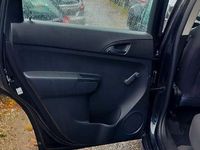 Gebraucht Chevrolet Orlando LS 141 PS (103 kW) 2011 Van / Kleinbus