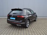 Gebraucht VW Tiguan Pro 150 PS (110 kW) 2021 Deep black perleffekt (metallic) SUV