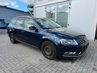 Gebraucht VW Passat Highline 170 PS (125 kW) 2011 Blau Kombi