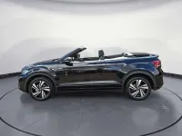 Neu VW T-Roc R-line 150 PS (110 kW) 2025 Deep black perleffekt SUV