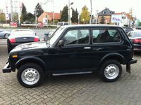 Gebraucht Lada niva 83 PS (61 kW) 2013 Grün SUV