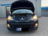 Gebraucht Peugeot 207 95 PS (69 kW) 2011 Schwarz Kleinwagen