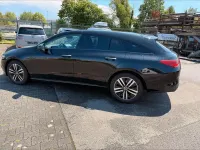 Gebraucht Mercedes CLA200 Shooting Brake 150 PS (110 kW) 2021 Schwarz Kombi