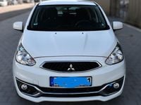 Gebraucht Mitsubishi Space Star Basis 71 PS (52 kW) 2017 Weiß Kleinwagen