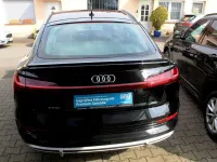 Gebraucht Audi e-tron S-Line 300 kW (408 PS) 2022 Schwarz SUV