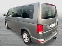 Gebraucht VW Caravelle Comfortline 150 PS (110 kW) 2022 Grau Van / Kleinbus