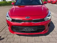 Gebraucht Kia Rio Spirit 101 PS (74 kW) 2017 Rot Limousine