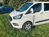 Gebraucht Ford Transit 131 PS (96 kW) 2018 Weiß Kombi