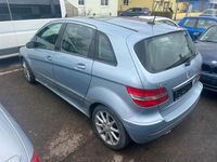 Gebraucht Mercedes B200 75 PS (55 kW) 2005 Blau Van / Kleinbus