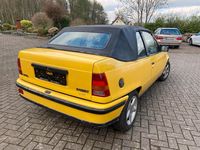 Gebraucht Opel Kadett 75 PS (55 kW) 1990 Gelb Kleinwagen