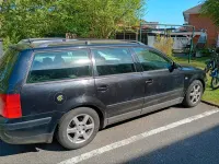 Gebraucht VW Passat 101 PS (74 kW) 1999 Schwarz Kombi