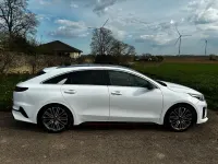Używany Kia ProCeed GT 204 KM (150 kW) 2021 Biały Kombi