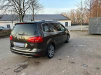 Gebraucht VW Sharan 177 PS (130 kW) 2014 Braun Van / Kleinbus