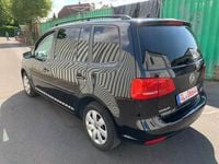 Gebraucht VW Touran Comfortline 140 PS (102 kW) 2014 Schwarz Van / Kleinbus