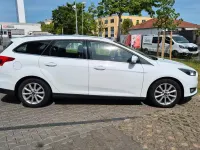 Usata Ford Focus 120 CV (88 kW) 2015 Bianco Station wagon