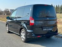 Gebraucht Ford Tourneo Courier 101 PS (74 kW) 2017 Schwarz Van / Kleinbus