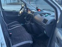 Second-hand Citroën Jumpy 128 CP (94 kW) 2013 Alb Monovolum