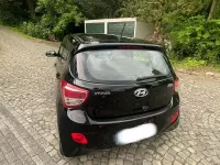 Gebraucht Hyundai i10 Edition 69 PS (50 kW) 2013 Schwarz Kleinwagen
