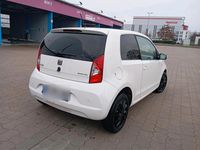 Gebraucht Seat Mii Cosmopolitan 69 PS (50 kW) 2018 Weiß Kleinwagen