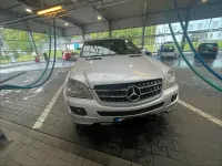 Gebraucht Mercedes ML320 224 PS (164 kW) 2006 Silber SUV